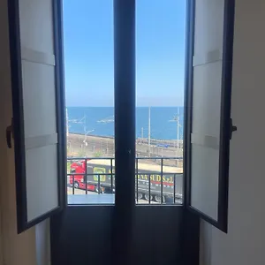 https://sea-view-apartment-catania.catania-hotels.net